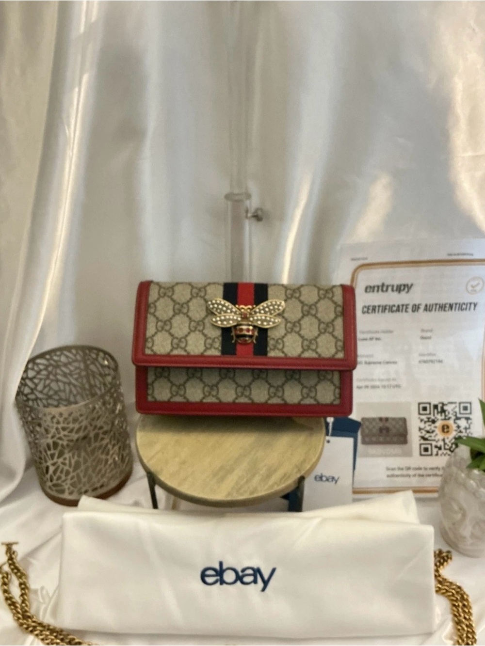 EUC Gucci Queen Margaret WOC Gold Hardware w COA